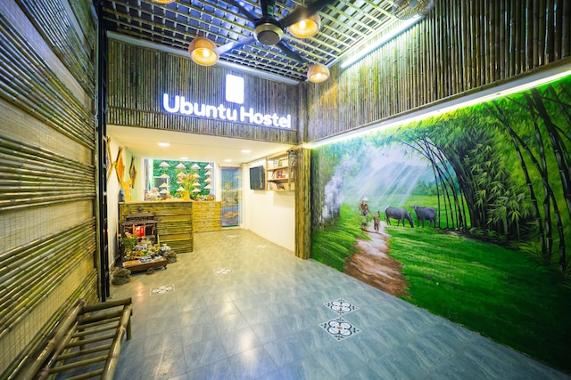 ウブンツ ホステル