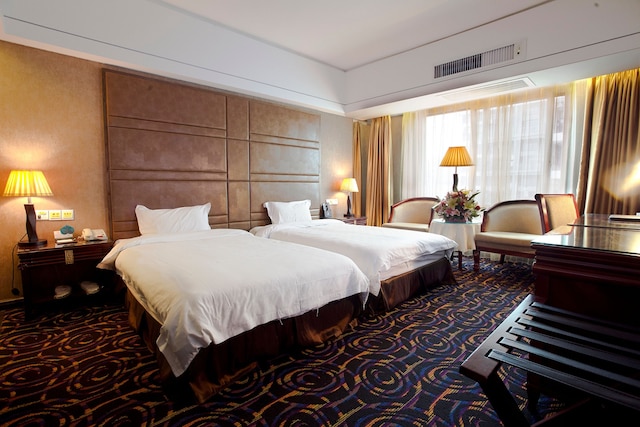 ポンダー ホテル広州 (广州彭达大酒店)