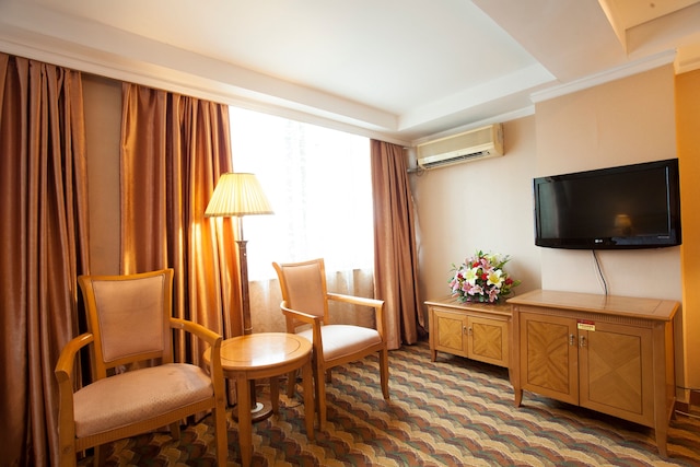 ポンダー ホテル広州 (广州彭达大酒店)