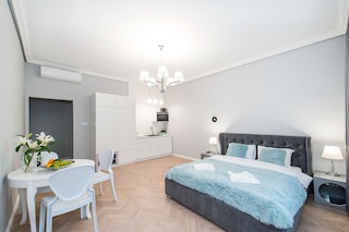 ノーブル アパートメンツ