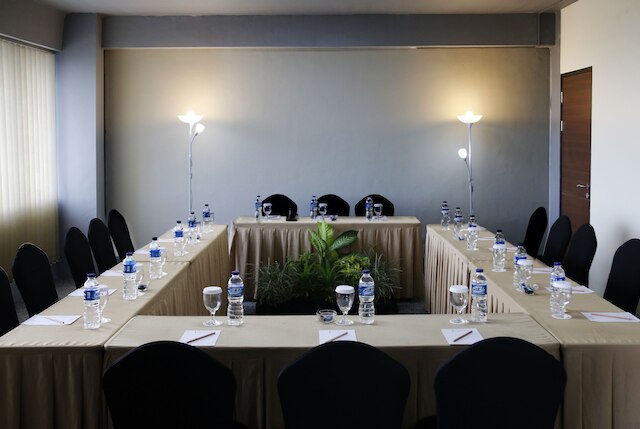 インドラクス レント アパートメント ジョグジャ