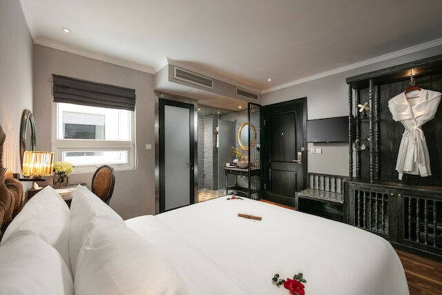 シャイニングセントラルホテル＆スパ