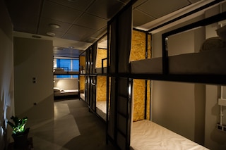 ベッドウェイ アテネ ホステル