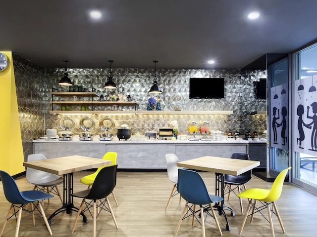 イビス バジェット スラバヤ ディポネゴロ