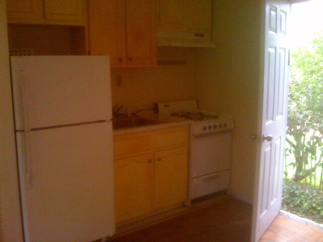 コンフォータブル ビバリー ヒルズ タウン ハウス