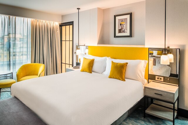 ザ ディクソン オートグラフ コレクション