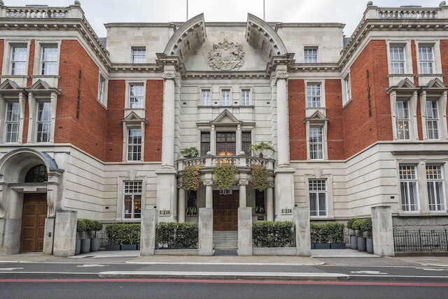 ザ ディクソン オートグラフ コレクション