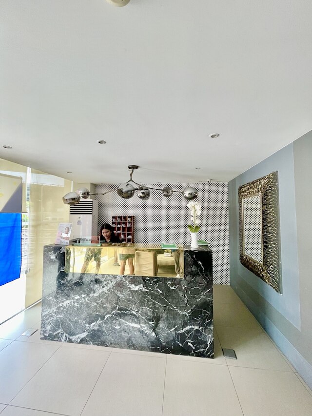 アズール アーバン リゾート バイ アダムズ クリブ