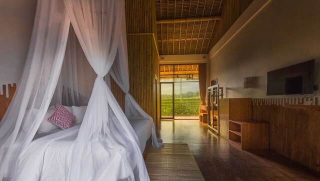 カラン リラ ブアナ