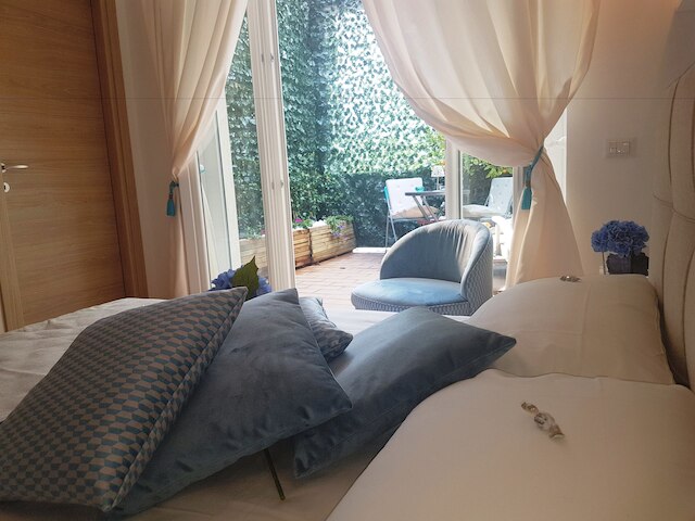 ホーム フラワーズ ミラノ