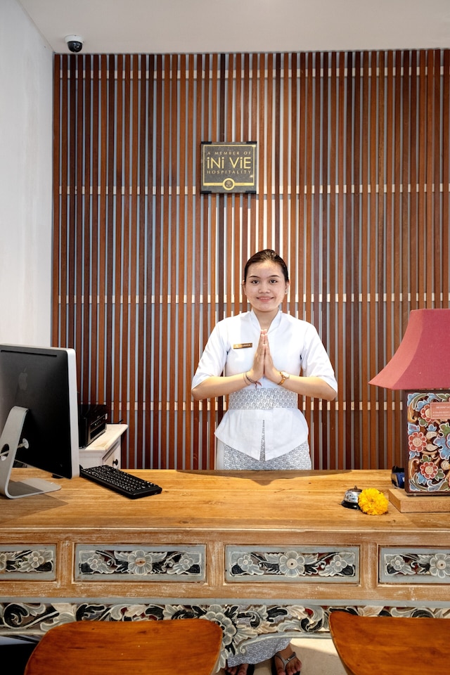 ザ ジンバラン  ヴィラ バイ イニI ヴィー ホスピタリティ