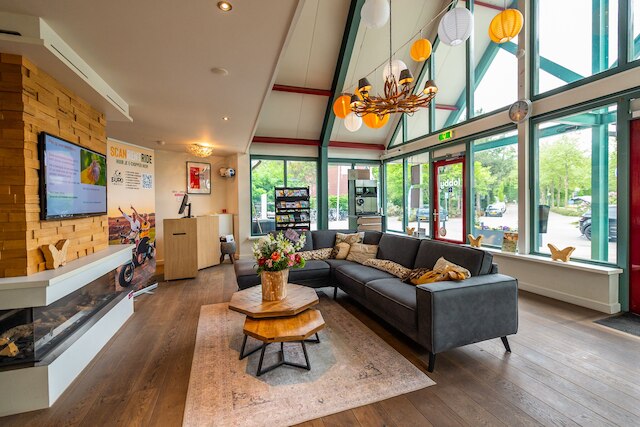 ユーロパルク デ ザンディング