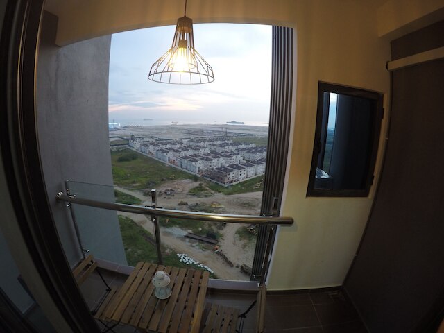 ライン フレンズ ホームステイ アトランティス マラッカ