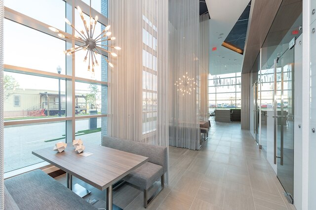 グローバル ラグジュアリー スイーツ クリスタル シティ