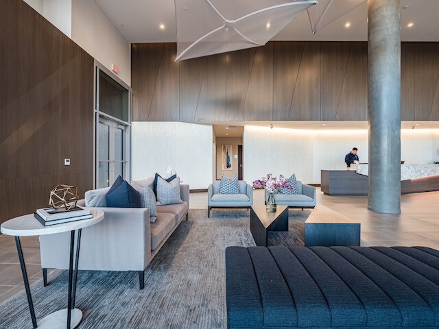 グローバル ラグジュアリー スイーツ クリスタル シティ