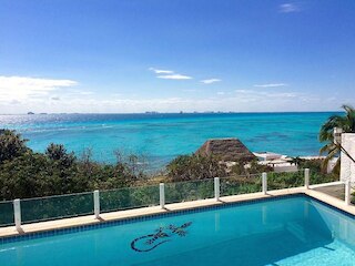 カーサ マール アズール