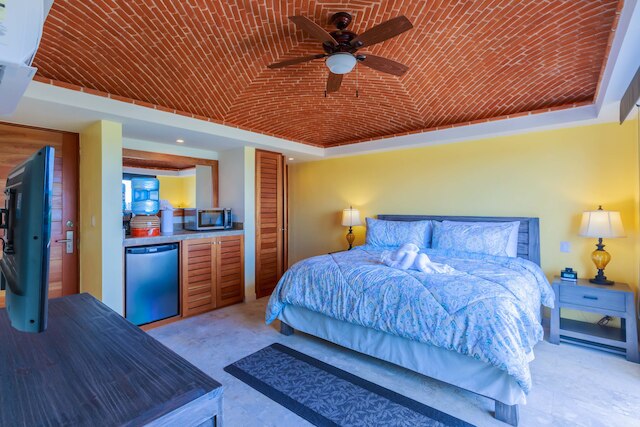 イスラ 33 - スタジオ 2313