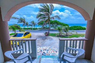 ハウス オブ ミラーズ