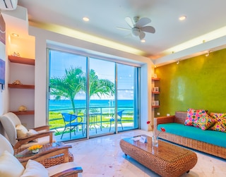 ディープ ブルー コンドズ