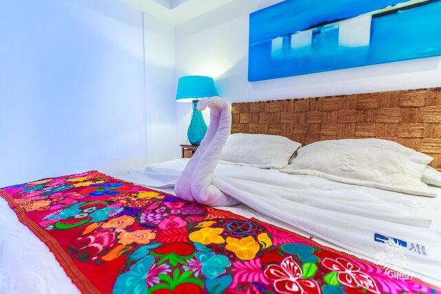 ディープ ブルー コンドズ - 301