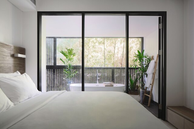 ロイズインバリ