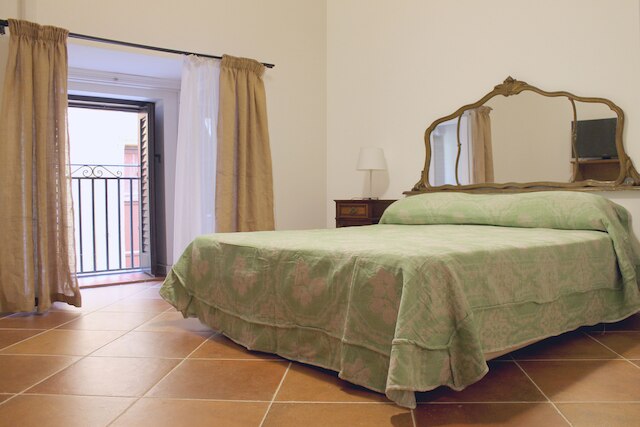 B＆B ディエトロ ラ カテドラレ