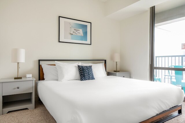 カササウスループシカゴ