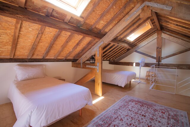 ステップ イン ポルト アパートメンツ