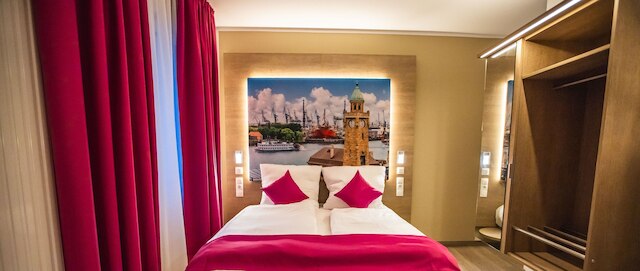 ホテル ラッキーズ イン ゲーエムベーハー