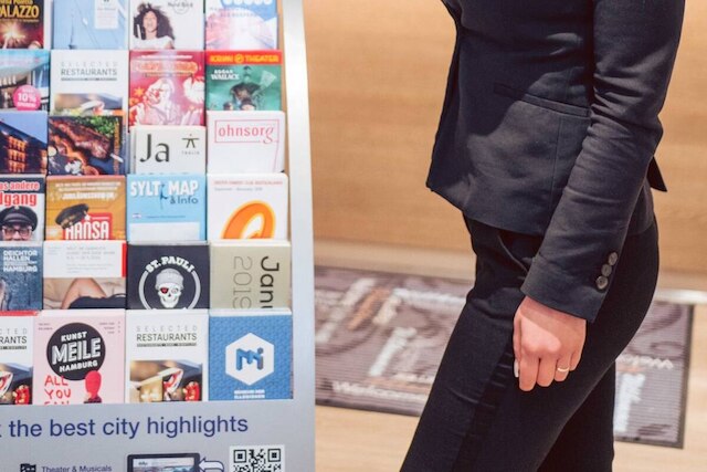 ホテル ラッキーズ イン ゲーエムベーハー