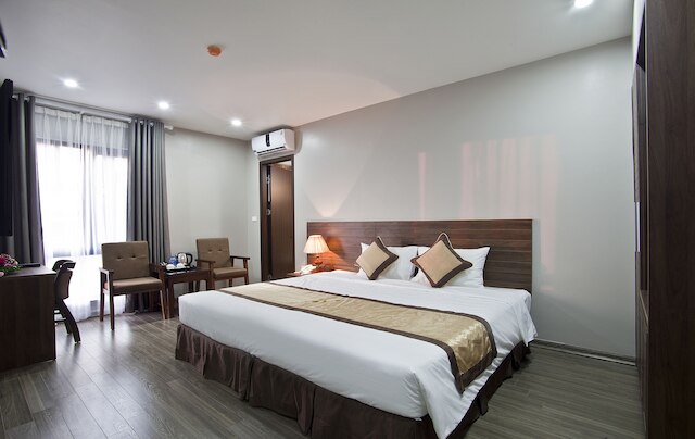 ビクター ホテル コウザイ