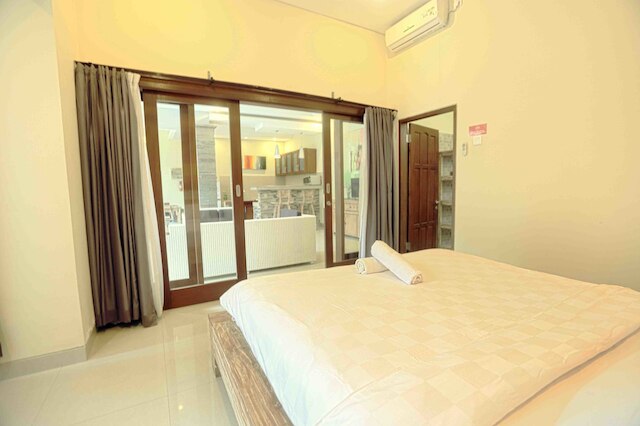 クリシュナ ヴィラズ