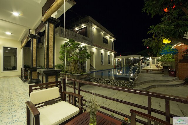 リバー ウェイブス ヴィラ