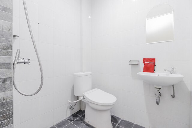 レッドドアーズ ニア パンコラン