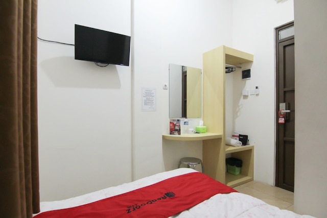 レッドドアーズ ニア アカデミ ケポリシアン セマラン