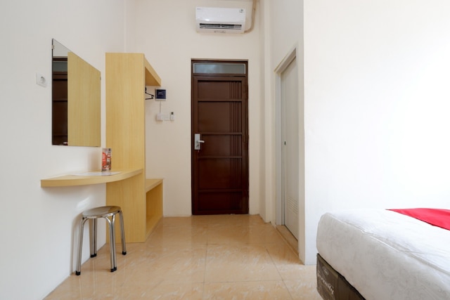 レッドドアーズ ニア アカデミ ケポリシアン セマラン