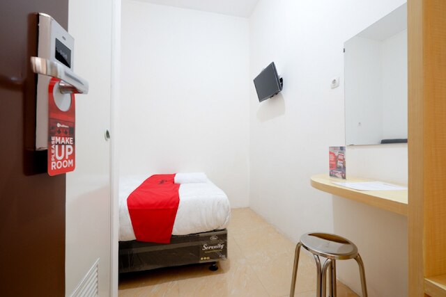 レッドドアーズ ニア アカデミ ケポリシアン セマラン