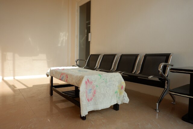 レッドドアーズ ニア アカデミ ケポリシアン セマラン