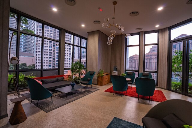 ザ ミューズ ジャラン ヤップ クワン セン バイ ジョアンヌ