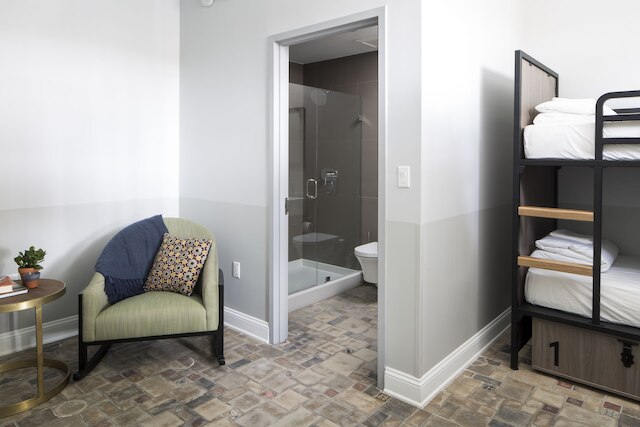 ジェネレーター マイアミ