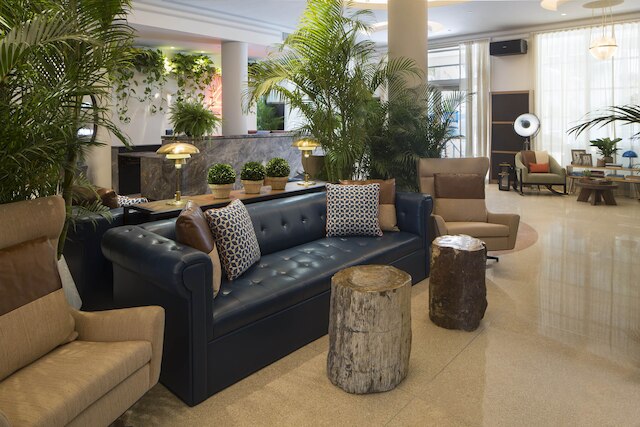 ジェネレーター マイアミ