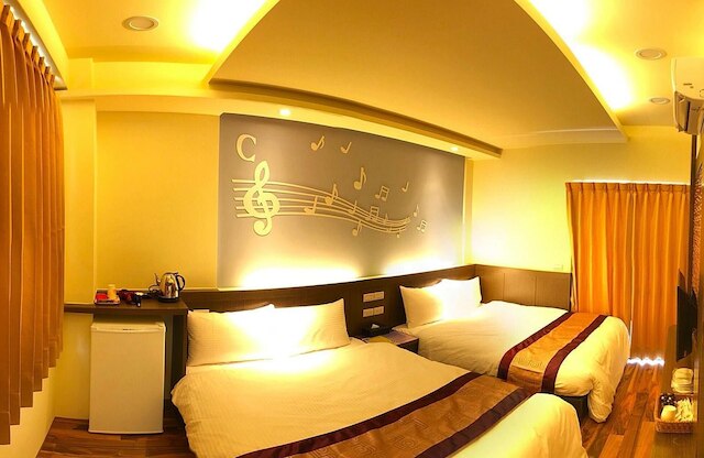 プリ グアンプ フォールズビュー ステイ ハウス