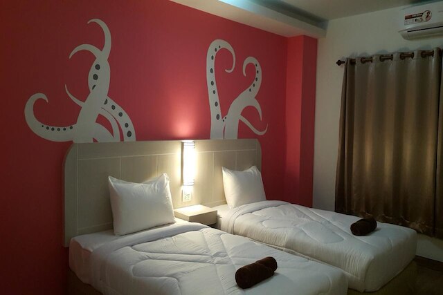 シラヨック グランド ホテル