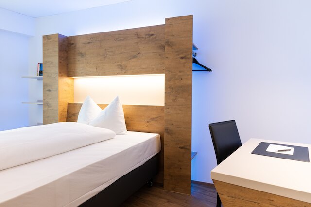 トリップ イン ジェット ホテル チューリッヒ エアポート