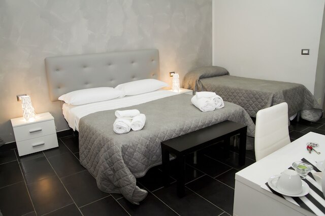 B&B ナポリ ビナーリオ 1