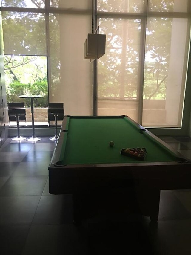 2 ベッドルーム ベッラージョ タワーズ バイ ステイズ PH