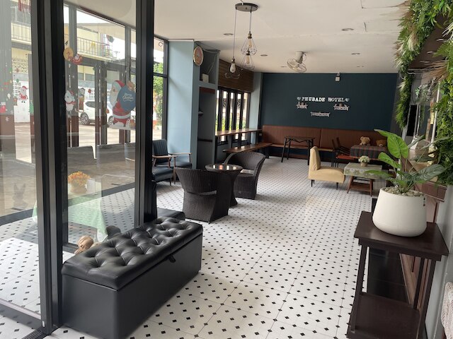 パクチョン プバデ ホテル