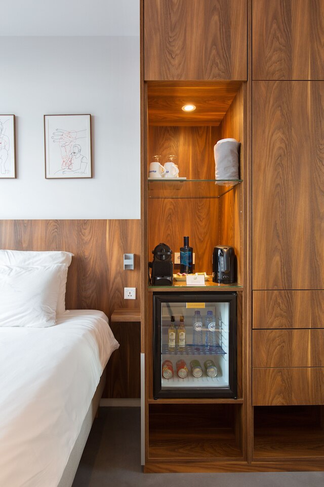 B&B ヘト カビネット