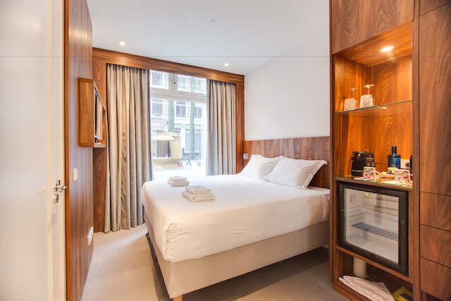 B&B ヘト カビネット