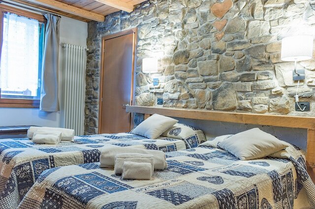 ホテル ピッコロ パルコ